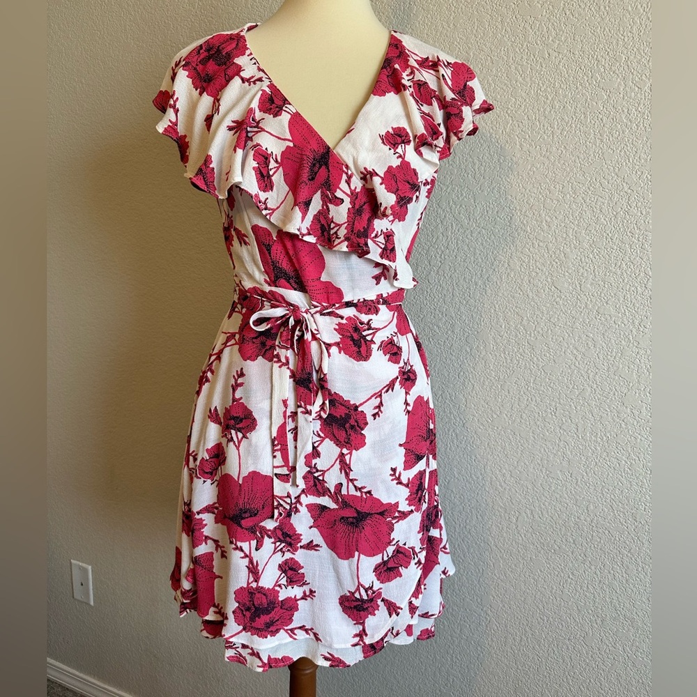 Free People Floral Ruffle Wrap Dress NWT size Medium